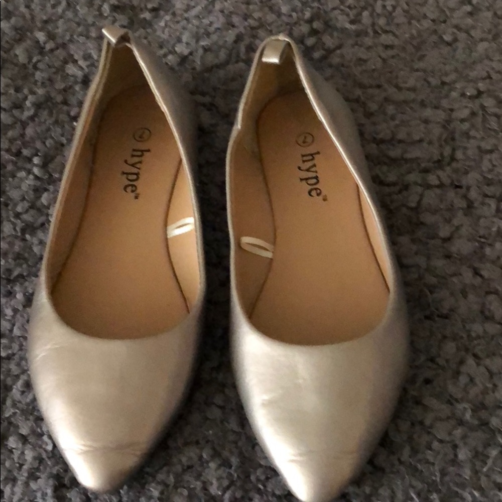 Gold flats